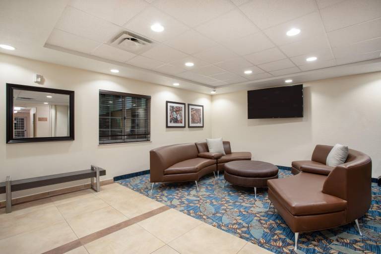 Candlewood Suites Cheyenne By IHG — photo 3