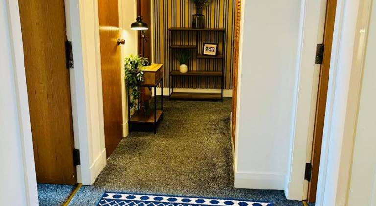 Nice rental apartment with patio | Pet-friendly — photo 4