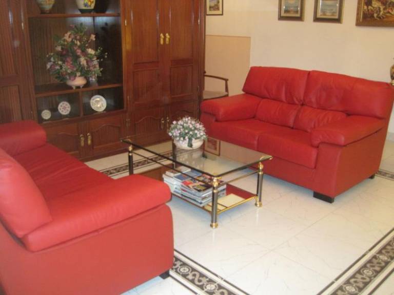 Bed & Breakfast  Cortes