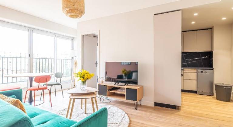 Apartment with 3 rooms for 5 persons in Nice