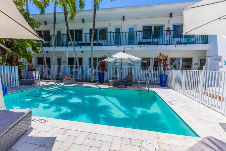 Seaside All Suites Hotel in Miami Beach, FL