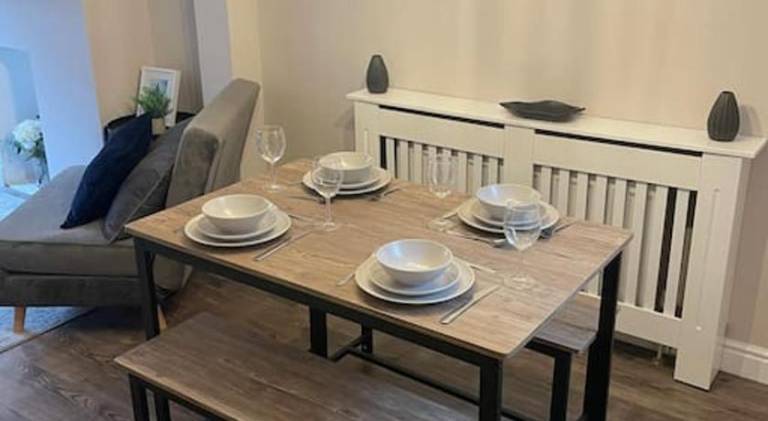 House | Next to St George's Market | Pets are welcome — photo 4