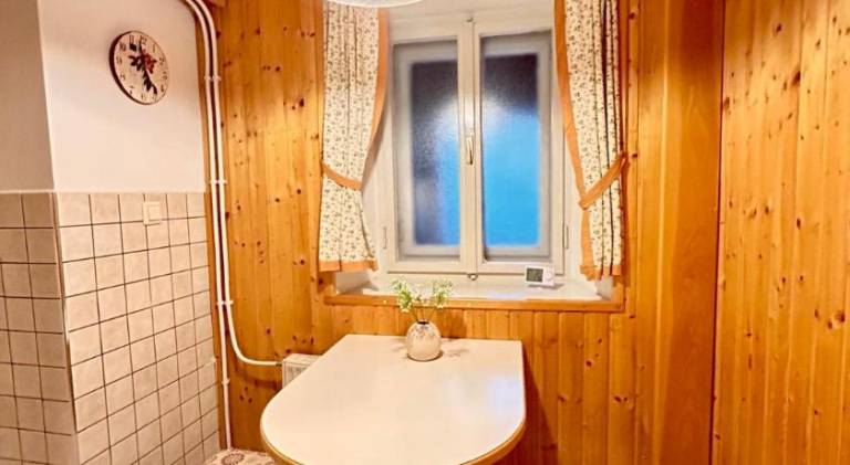 Holiday apartment with 2 rooms for 5 persons — photo 4