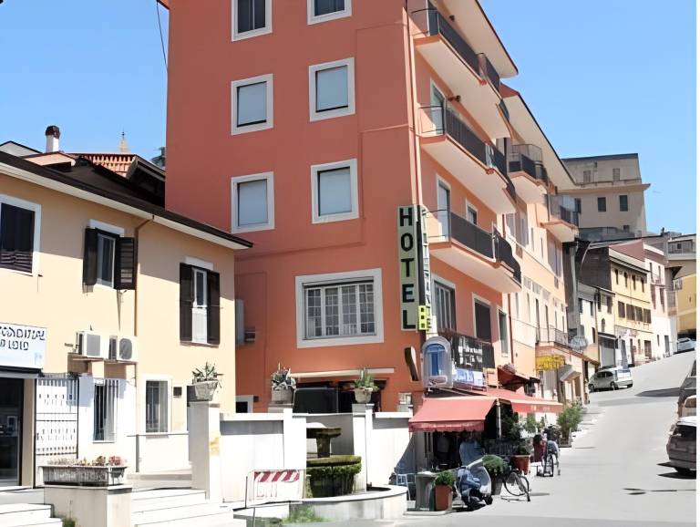 Hotel La Villa — photo 4