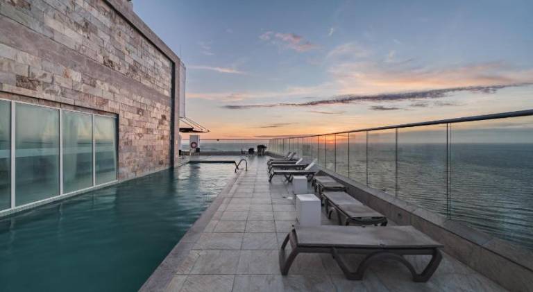 Apartment with patio & pool | Beach nearby | Pets are welcome — photo 4