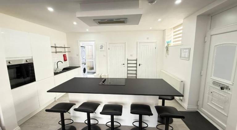 Vacation home | Close to the beach | Pet-friendly — photo 2