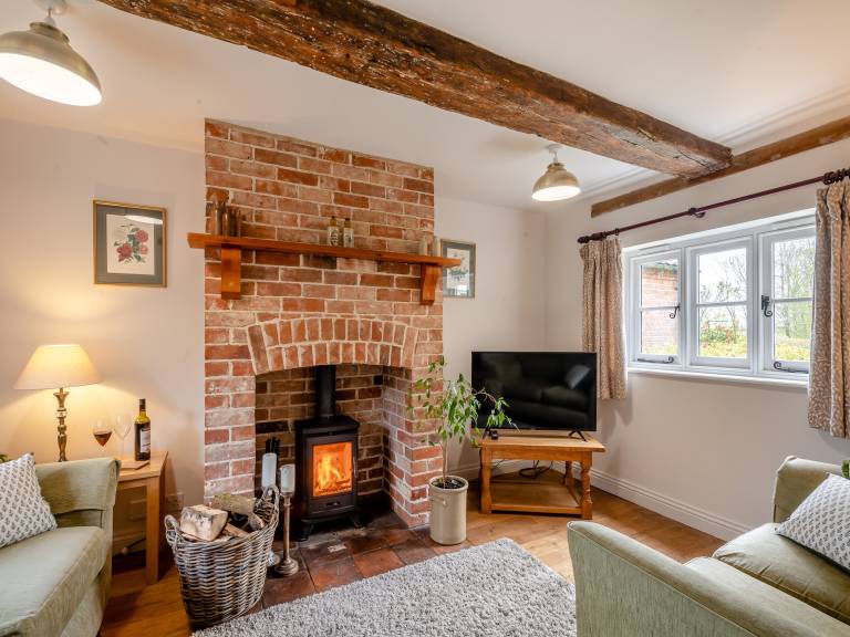 Swallow Cottages No 1 UK46811