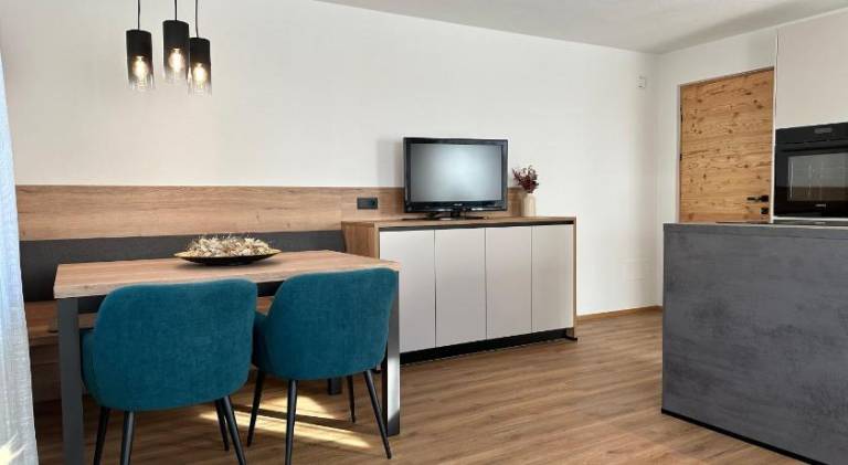 Kerschbama Farm Apartments — photo 3
