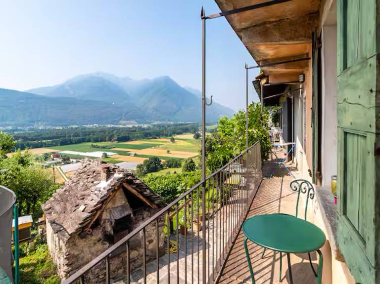 Ferienhaus in Cugnasco, Tessin, Schweiz