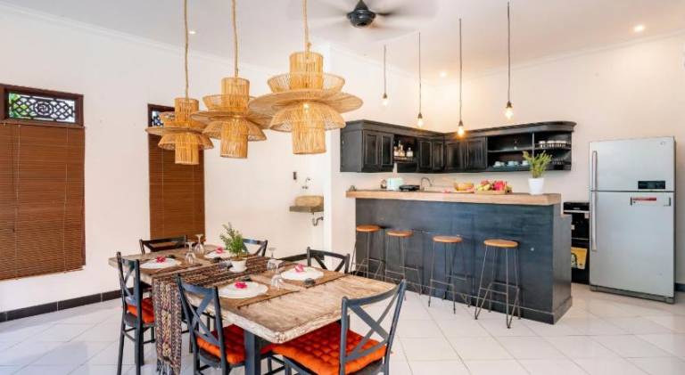 Beautiful villa with pool | Beach nearby | Pets allowed — photo 4