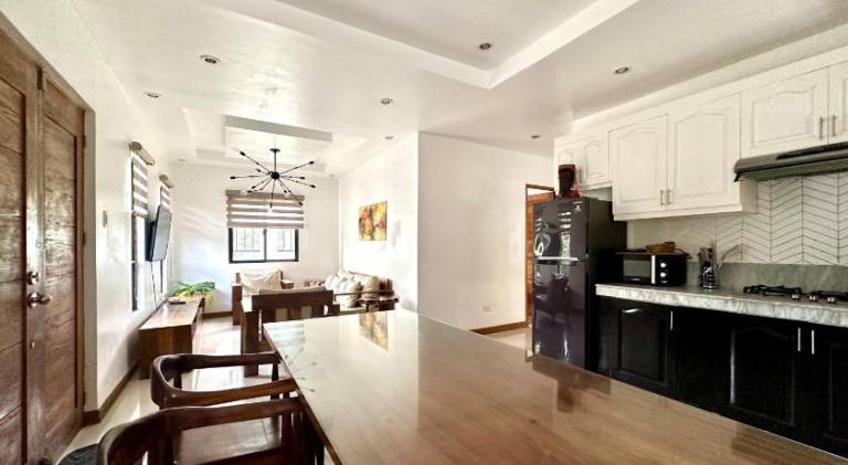 House with 6 rooms for 15 persons — photo 3