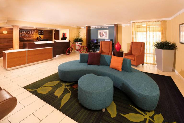 Quality Inn Fayetteville near Fort Bragg — photo 2