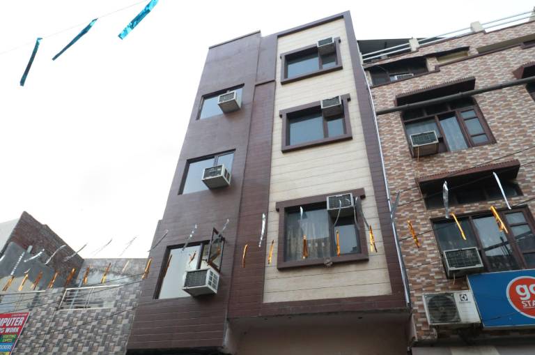 Hotel O Kapoor Residency in Amritsar