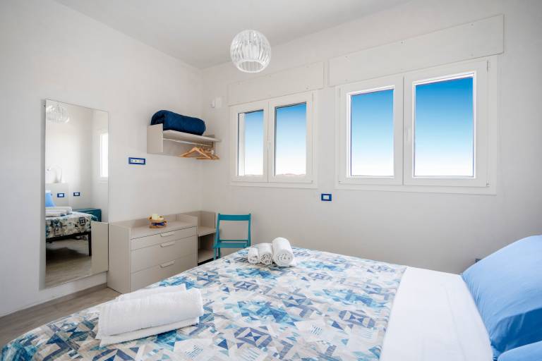 Holiday Apartment "Gufo Di Mare - Celeste" with Sea View, Private Terrace — photo 2