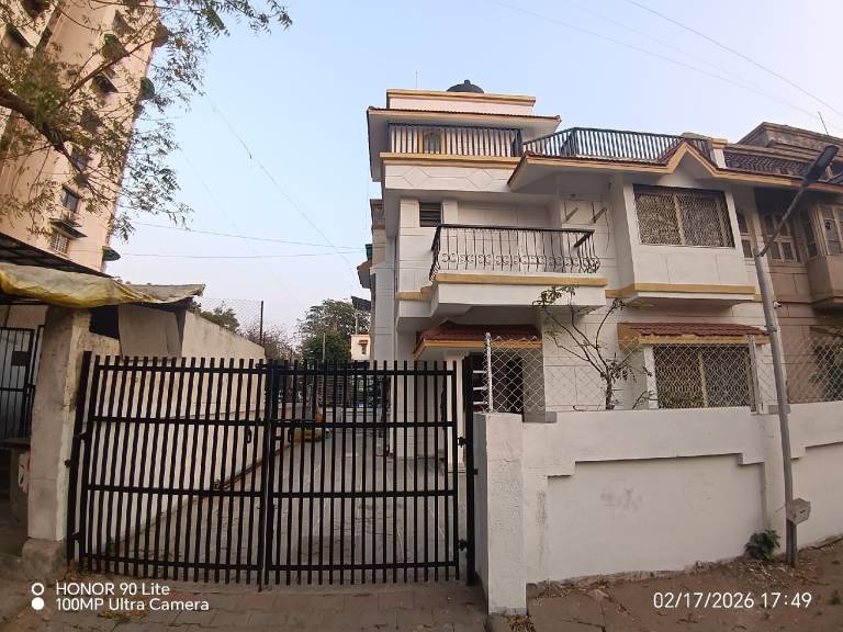 170 m&sup2; Bungalow