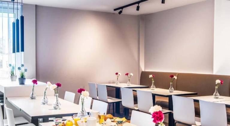 B&B HOTEL Regensburg-City — photo 4