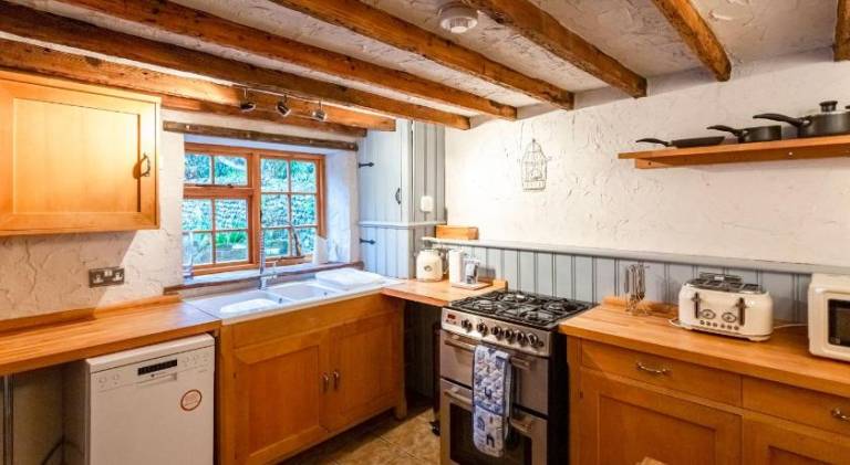 House with 3 rooms for 6 persons — photo 4