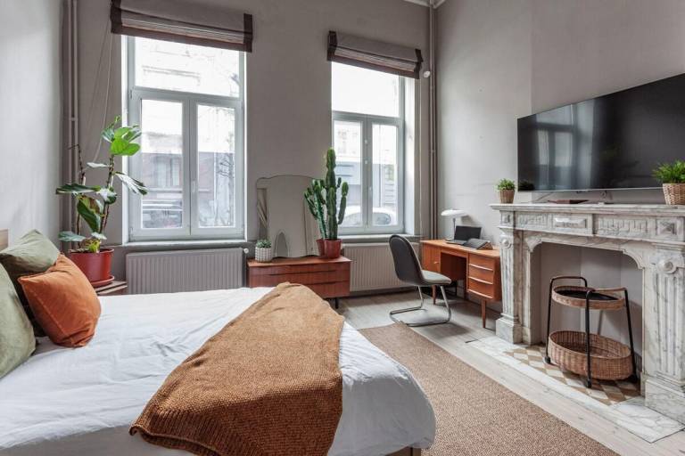 A0) Bright Vintage 65m2 Home Full Kithen @BXLCenter in Brussels