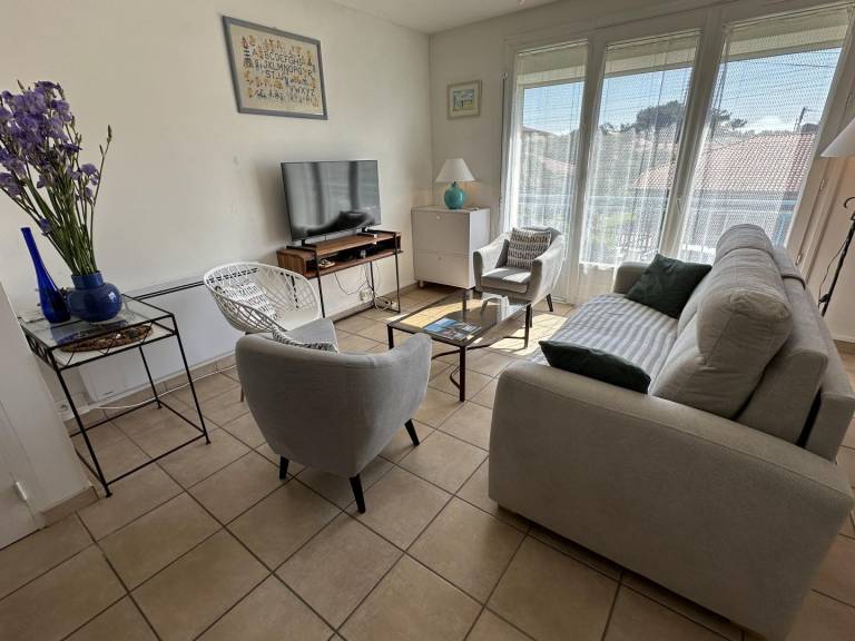 Fully equipped pleasant gite with barbecue, garden & patio | Next to the beach | Pets allowed — photo 2