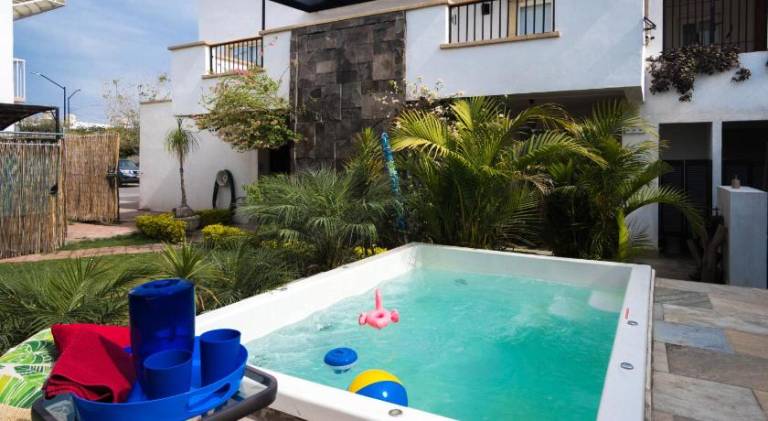 Vacation home with hot tub & pool in Guanajuato