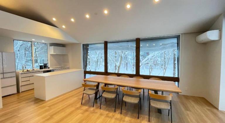 Chalet with 4 rooms for 10 persons — photo 4