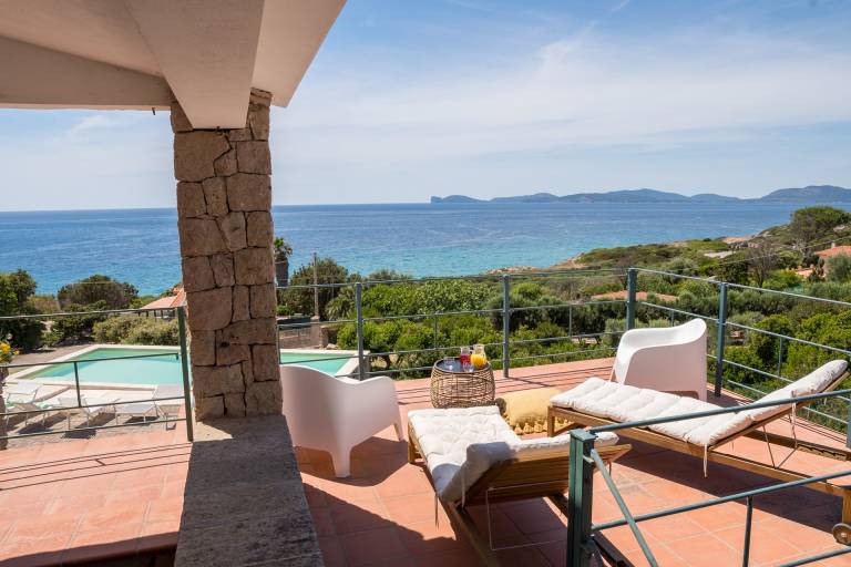 Villa 'Coral Bay' with Sea View, Wi-Fi and Air Conditioning — photo 4