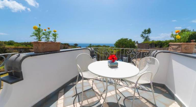 Sorgeto Garden in Forio