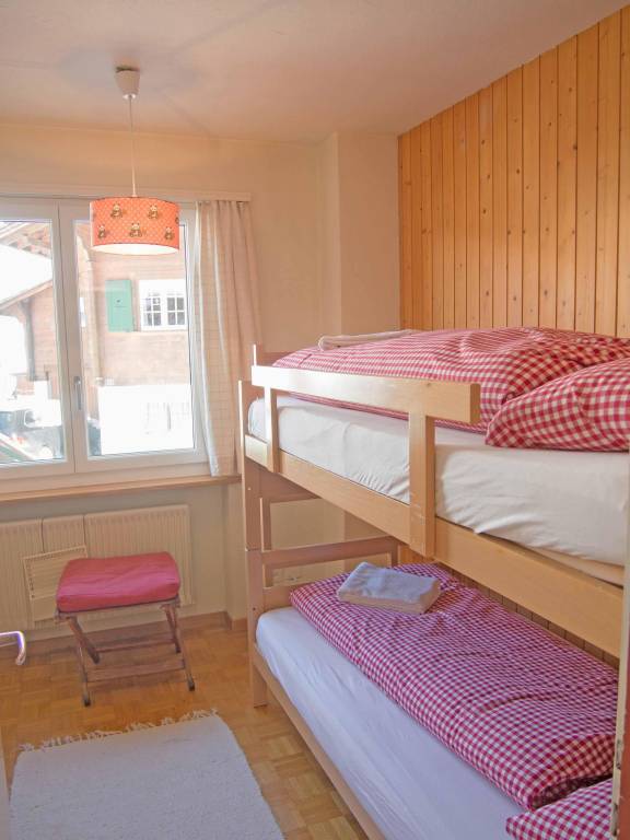 Holiday apartment with BBQ, terrace & garden — photo 2