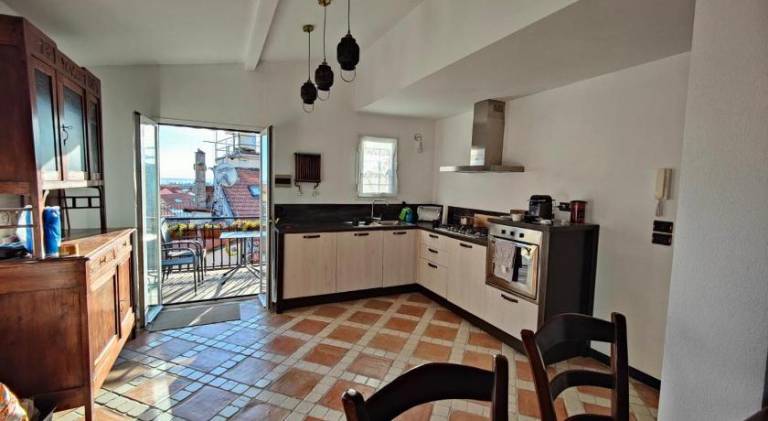 Holiday apartment | Close to the beach | Dogs allowed in Sanremo