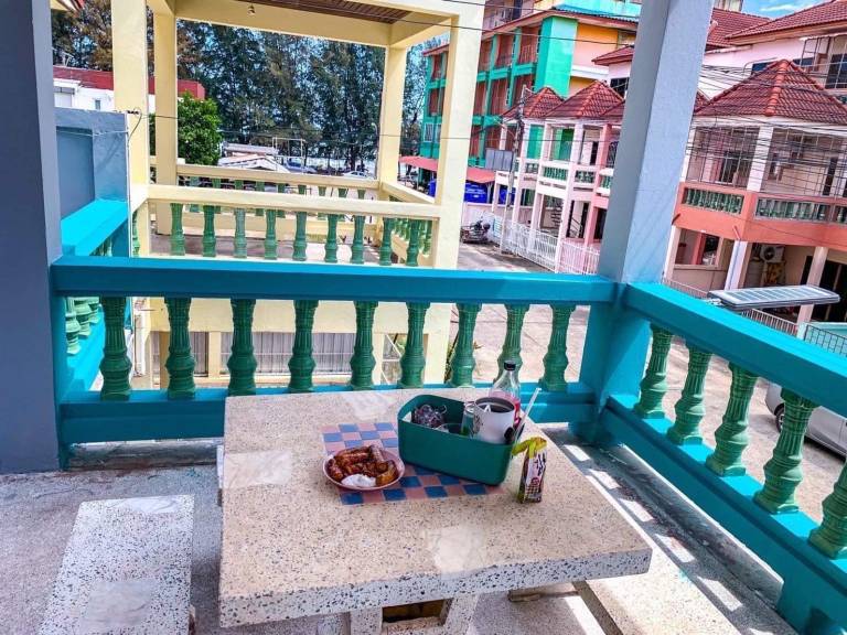 Beach Days Guest House Cha am Beach — photo 5