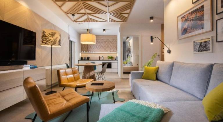 Children-friendly serviced apartment with pool, sauna & patio | Pet-friendly — photo 2