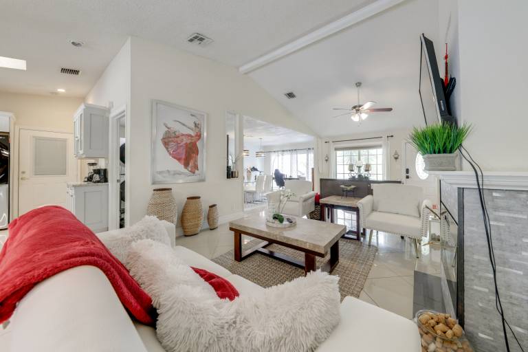 Fishing Dock & Canal Views: Fort Lauderdale Home! — photo 5
