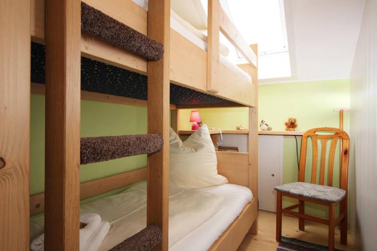 Apartment with 2 rooms for 4 persons — photo 2