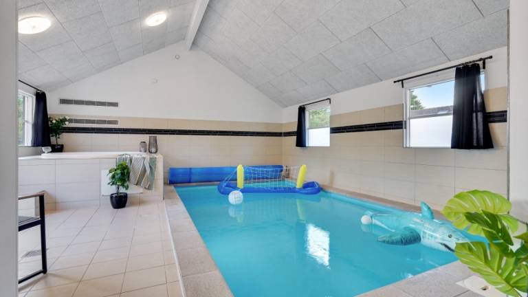 Ferienhaus in Tisvilde f&uuml;r max. 16 Personen