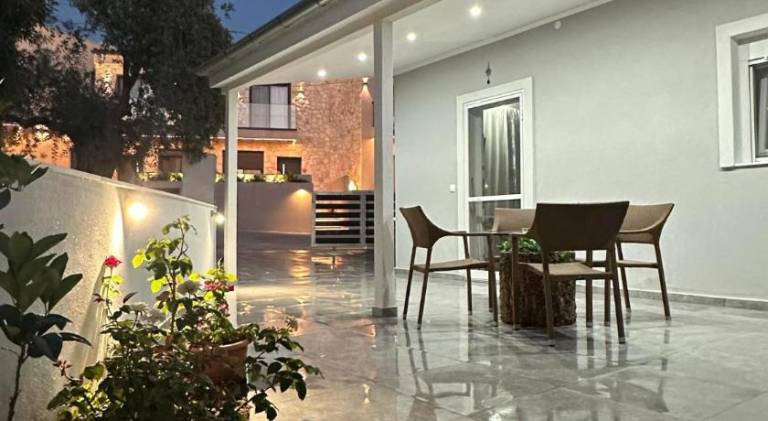 Vacation home with terrace | Pets are welcome — photo 4