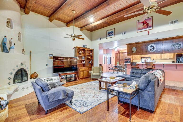 Stunning Sandia Mtn Views: Rio Rancho Retreat — photo 5