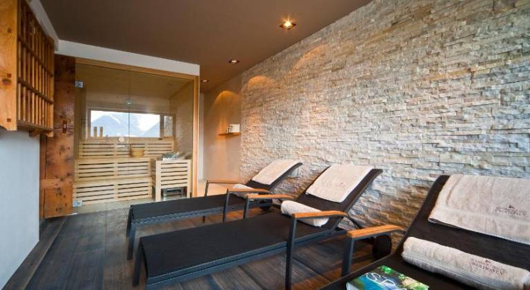 Fully equipped chalet with terrace, barbecue & sauna | Suitable for remote work | Dogs allowed — photo 4