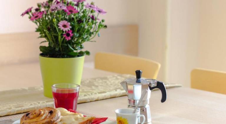 Family-oriented lovely serviced apartment | Beach nearby | Pets are welcome — photo 5