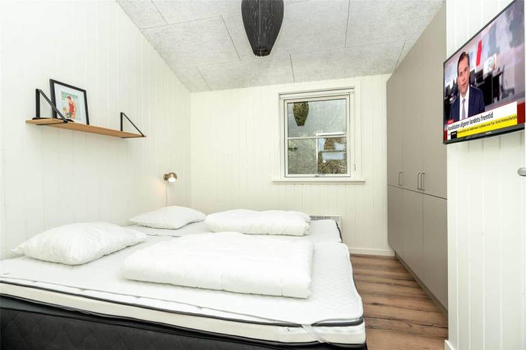 Vacation home with terrace, sauna & jacuzzi — photo 5