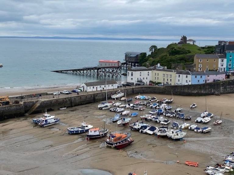 Apartment Tenby