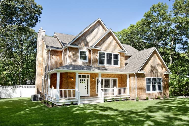 House  Shelter Island