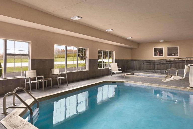 Country Inn & Suites by Radisson, Georgetown, KY in Georgetown, KY