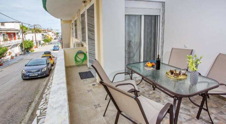 Holiday apartment with grill & terrace | Good for workation — photo 4