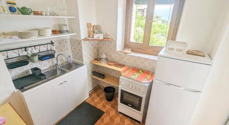Apartment with 2 rooms for 4 persons — photo 5
