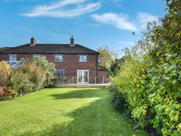 Cottage with garden in Harrogate
