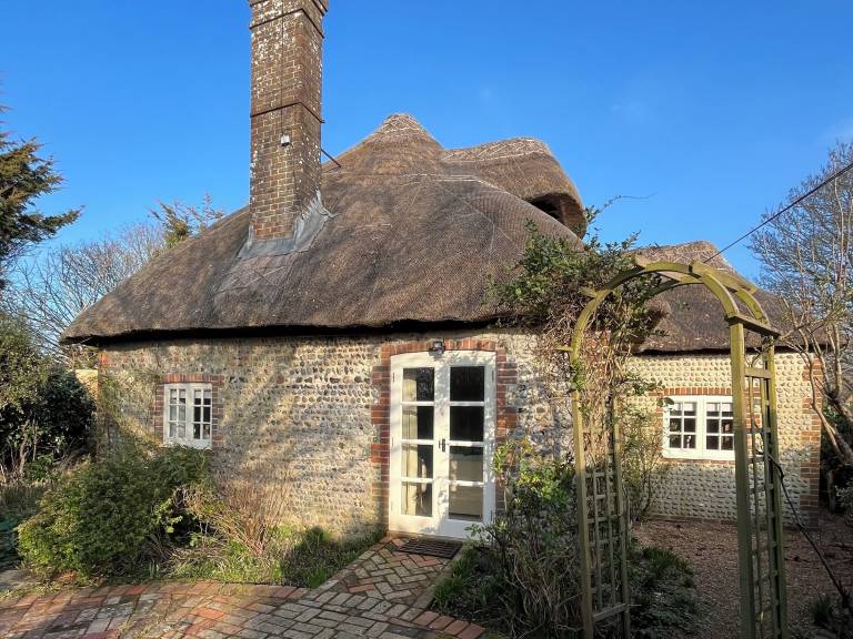 Cottage  Littlehampton