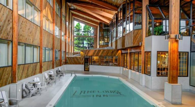 Lake Louise Inn — photo 2