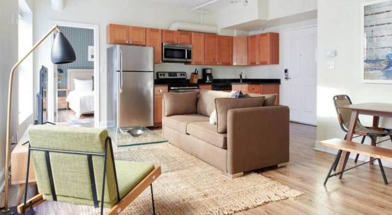 Bold and Spacious 2 Bed in Boston Financial District — photo 4