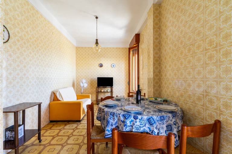 Nice rental apartment | Sea view | Next to the beach | Pets allowed in Gallipoli
