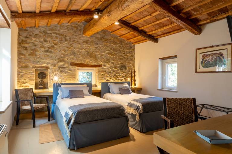 Relais Casamassima: Camera Deluxe - L' Armonia del Blu e dell'Azzurro — photo 3